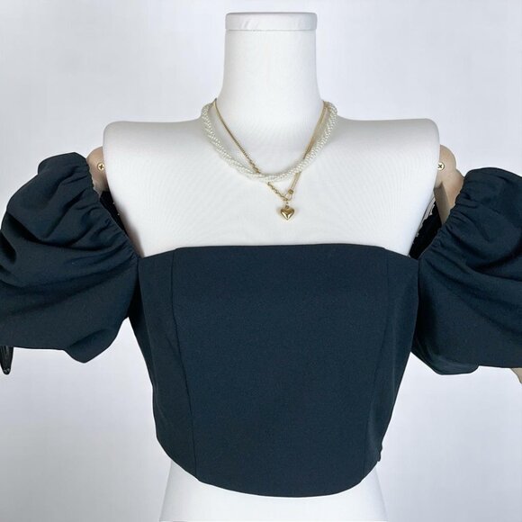 NWT Elliatt Rhythm Crop Top Black - Picture 3 of 8